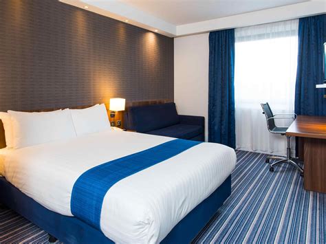 Holiday Inn Express Tamworth, an IHG Hotel.